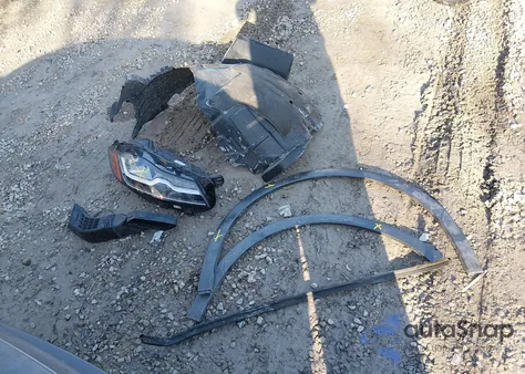 2020 Jaguar F-Pace Svr P550 Awd Automatic from USA, damaged, VIN SADCZ2EE8LA623999